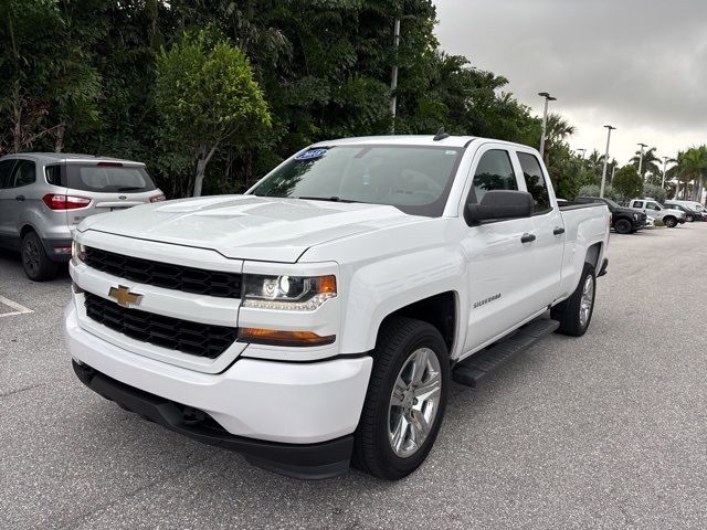 2018 Chevrolet Silverado 1500 Custom