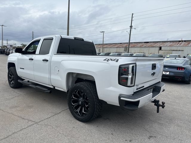 2018 Chevrolet Silverado 1500 Custom