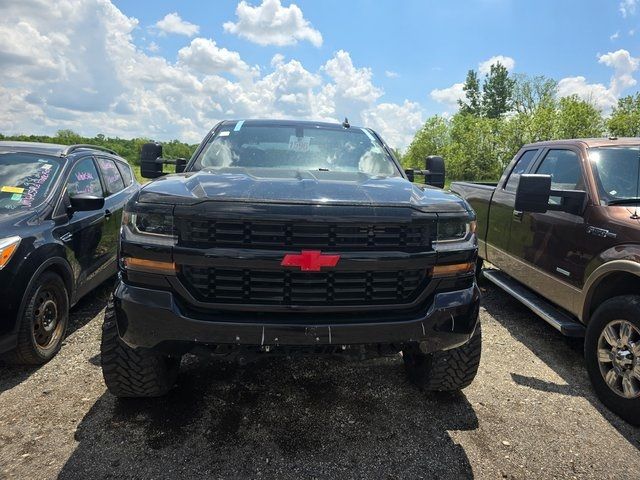 2018 Chevrolet Silverado 1500 Custom