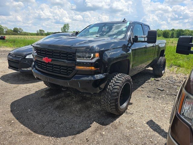 2018 Chevrolet Silverado 1500 Custom