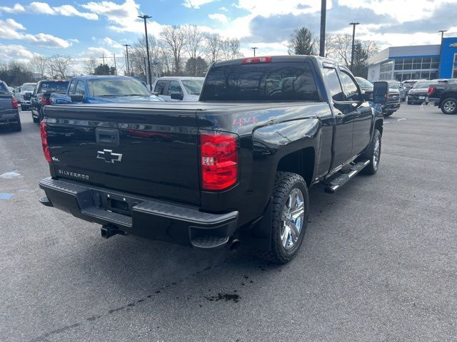 2018 Chevrolet Silverado 1500 Custom