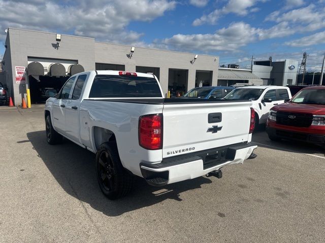 2018 Chevrolet Silverado 1500 Custom