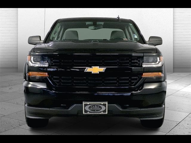 2018 Chevrolet Silverado 1500 Custom