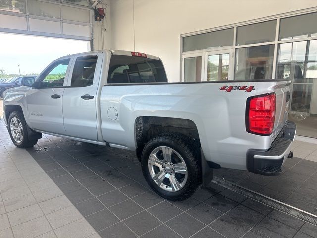 2018 Chevrolet Silverado 1500 Custom