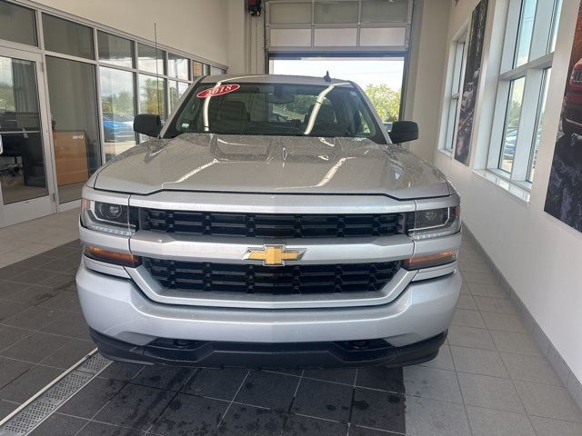 2018 Chevrolet Silverado 1500 Custom