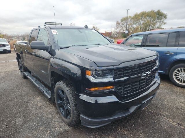 2018 Chevrolet Silverado 1500 Custom