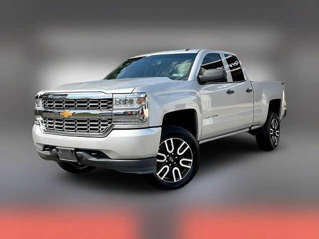 2018 Chevrolet Silverado 1500 Custom