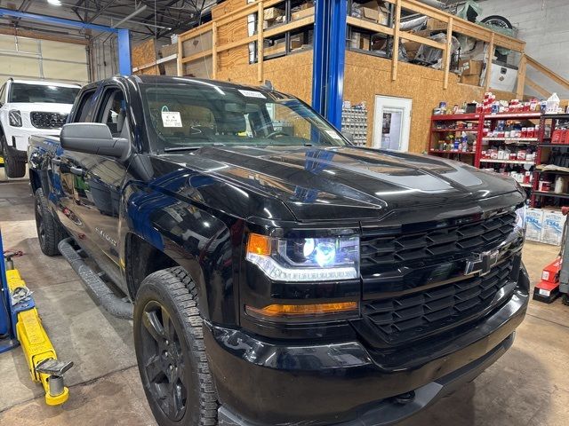 2018 Chevrolet Silverado 1500 Custom