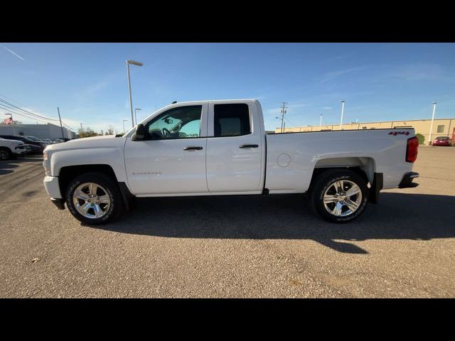 2018 Chevrolet Silverado 1500 Custom