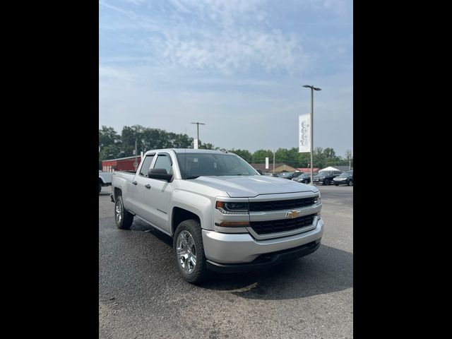 2018 Chevrolet Silverado 1500 Custom
