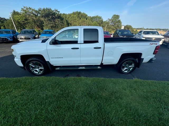 2018 Chevrolet Silverado 1500 Custom