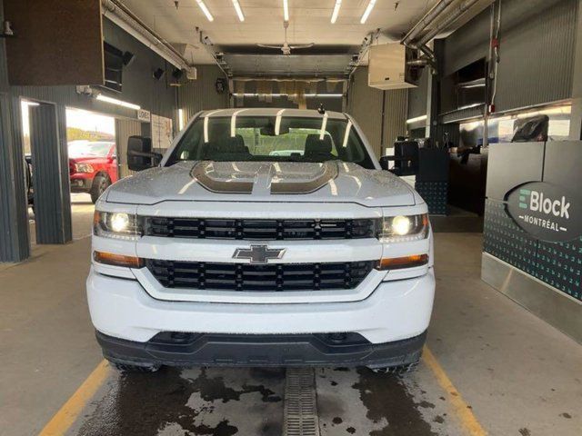 2018 Chevrolet Silverado 1500 Custom