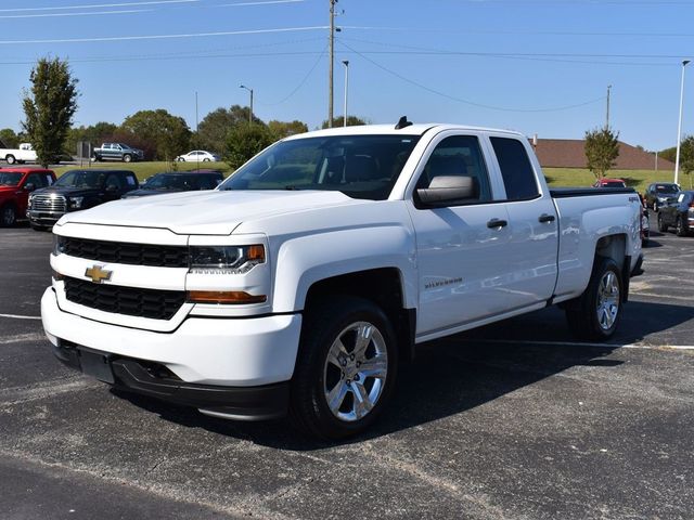 2018 Chevrolet Silverado 1500 Custom