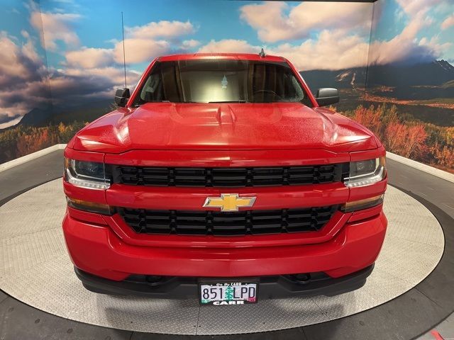 2018 Chevrolet Silverado 1500 Custom