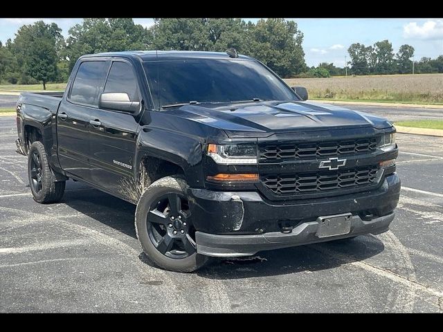 2018 Chevrolet Silverado 1500 Custom