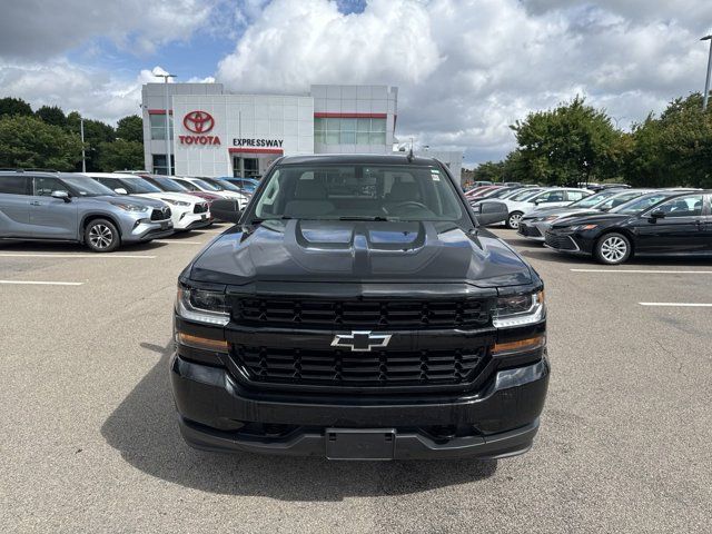 2018 Chevrolet Silverado 1500 Custom