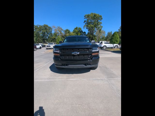 2018 Chevrolet Silverado 1500 Custom