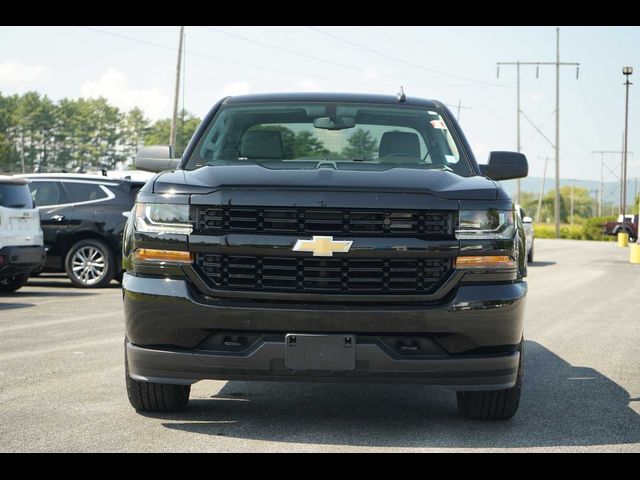 2018 Chevrolet Silverado 1500 Custom