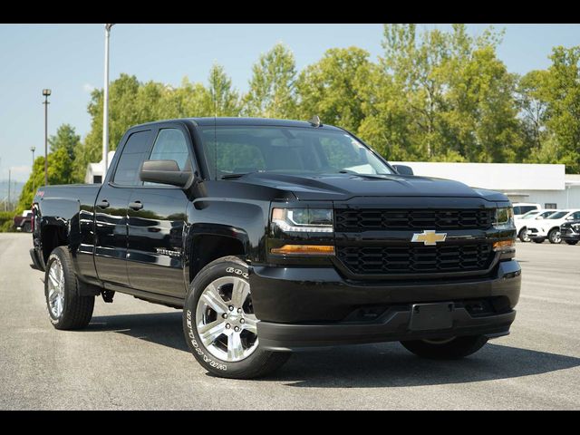 2018 Chevrolet Silverado 1500 Custom