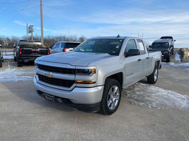 2018 Chevrolet Silverado 1500 Custom