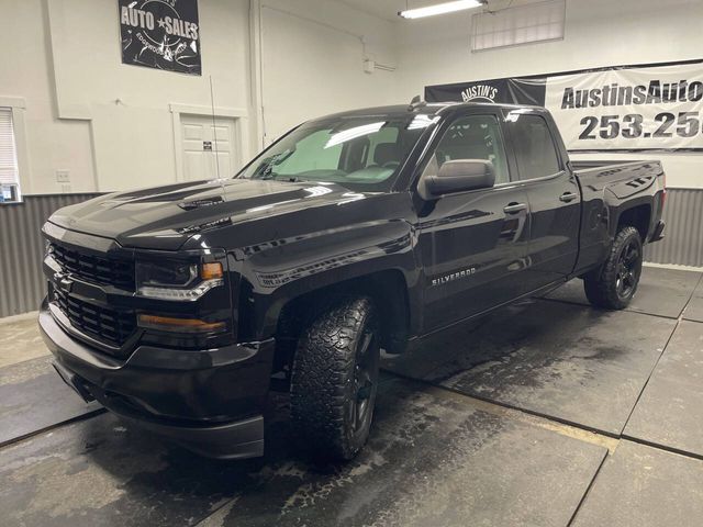 2018 Chevrolet Silverado 1500 Custom