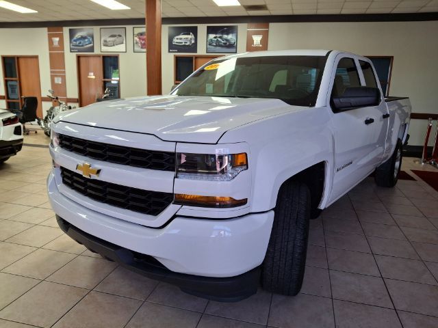 2018 Chevrolet Silverado 1500 Custom