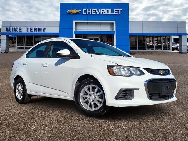 2018 Chevrolet Sonic LT