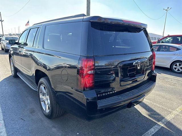 2018 Chevrolet Suburban LT