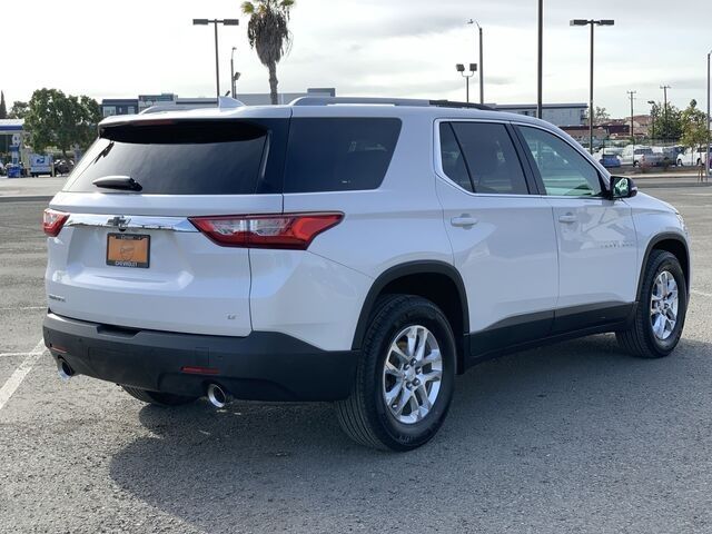 2018 Chevrolet Traverse LT Cloth