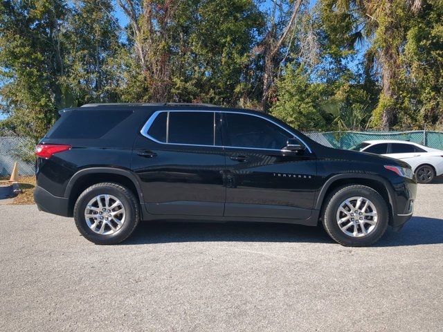 2018 Chevrolet Traverse LT Cloth