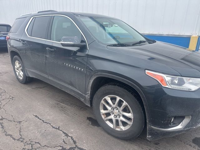 2018 Chevrolet Traverse LT Cloth