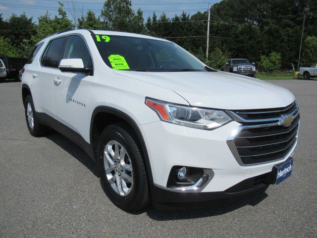 2018 Chevrolet Traverse LT Cloth