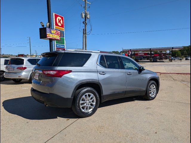 2018 Chevrolet Traverse LT Cloth