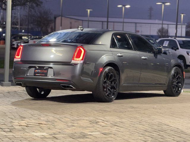 2018 Chrysler 300 300C