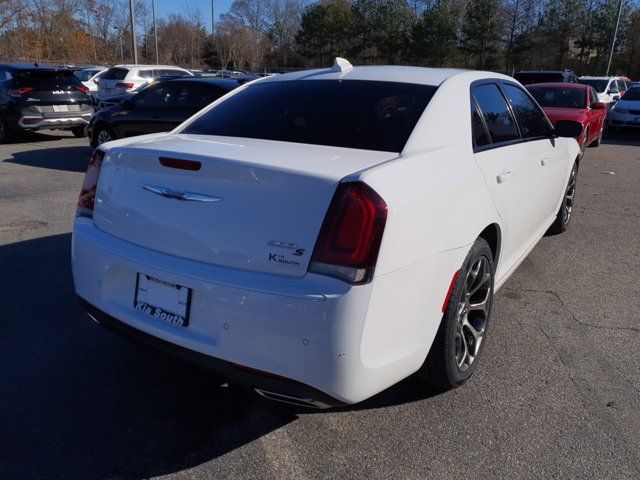 2018 Chrysler 300 300S