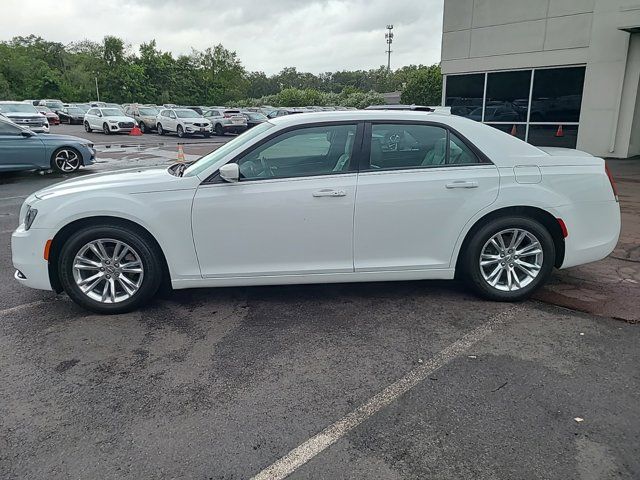 2018 Chrysler 300 300S