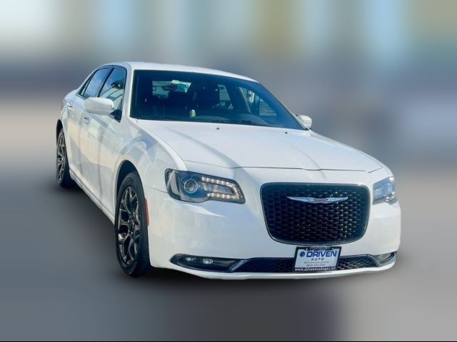 2018 Chrysler 300 300S