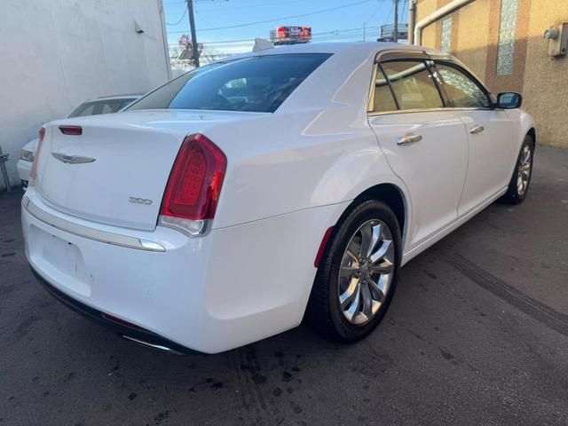 2018 Chrysler 300 Limited