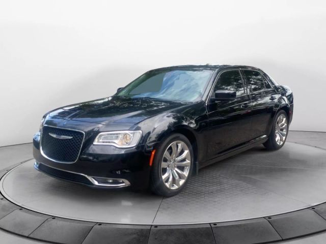 2018 Chrysler 300 Touring L