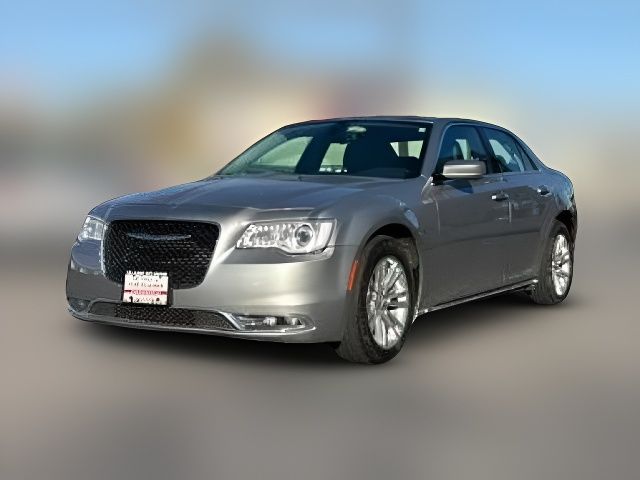 2018 Chrysler 300 Touring L