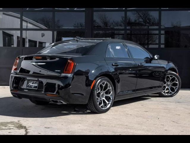 2018 Chrysler 300 Touring