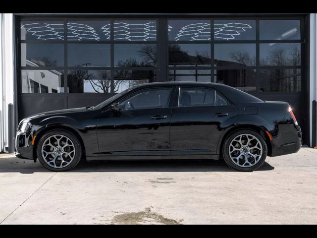 2018 Chrysler 300 Touring