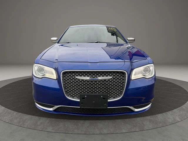 2018 Chrysler 300 Touring