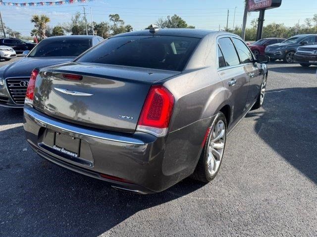 2018 Chrysler 300 Limited