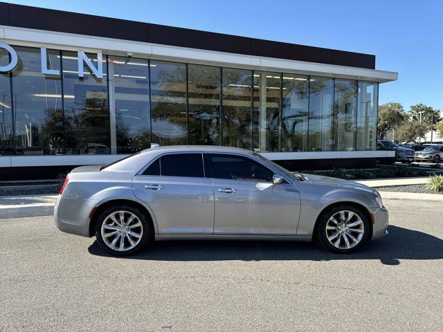 2018 Chrysler 300 Limited