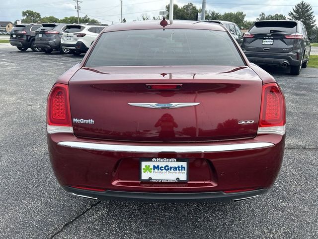 2018 Chrysler 300 Limited