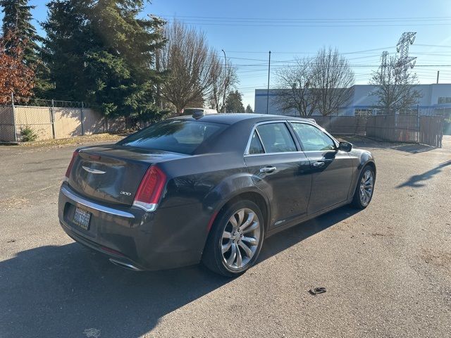 2018 Chrysler 300 Limited