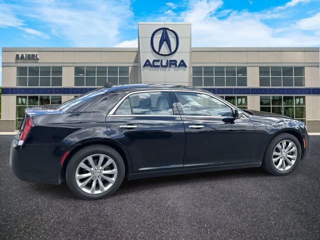2018 Chrysler 300 Limited