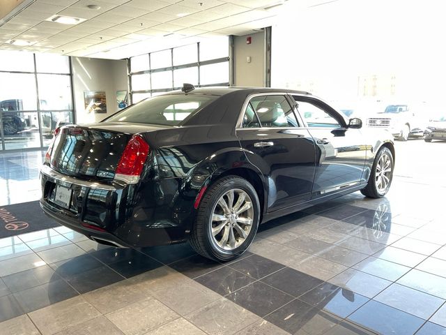 2018 Chrysler 300 Limited