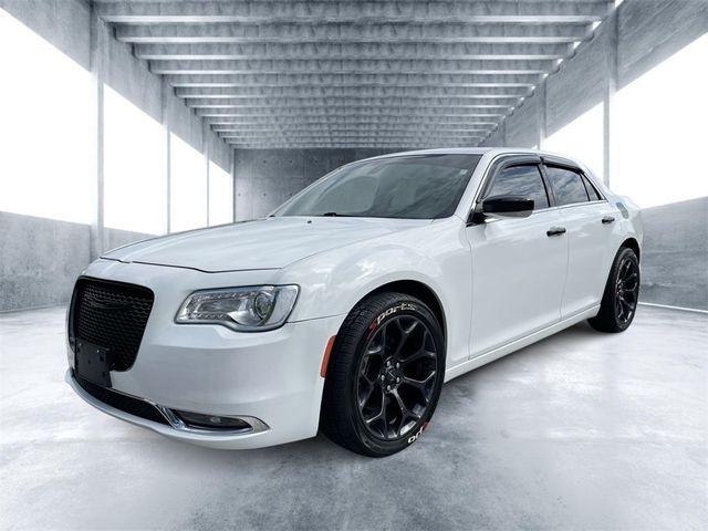 2018 Chrysler 300 Limited